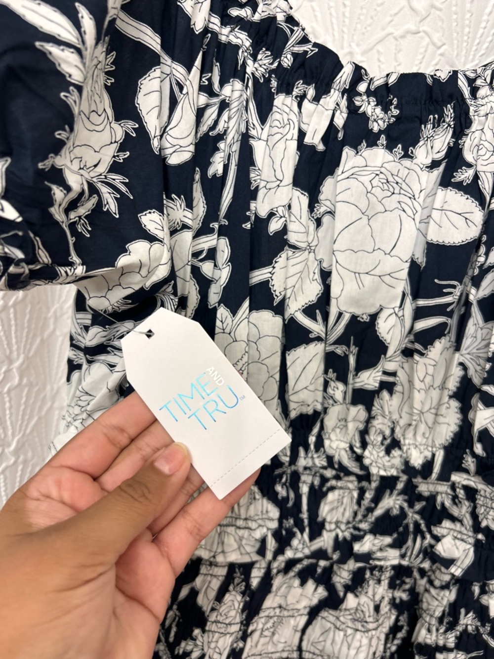 Plus Size Navy and White Floral Midi Dress - Picture 7 of 7
